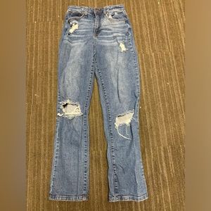 Ripped straight jeans